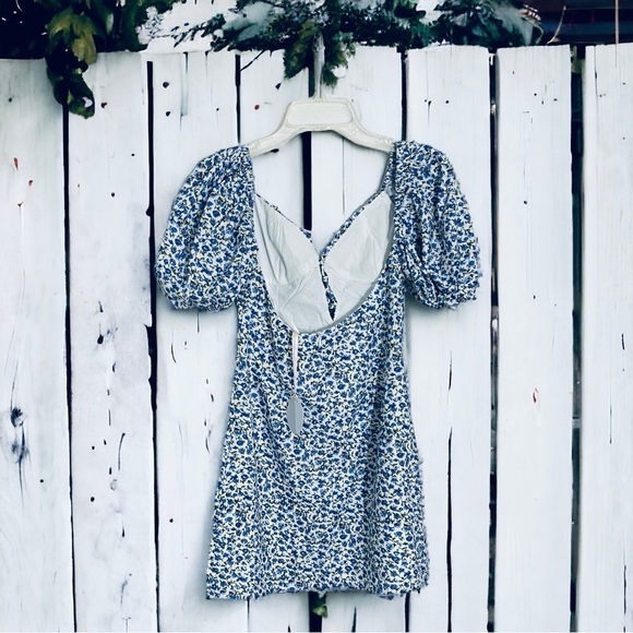 NEW More To Come Mini Dress Sherrie Puff Sleeves Bare Back Blue Floral - Picture 5 of 7